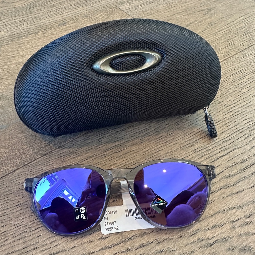 Oakley - Reedmace glasses with prizm lenses